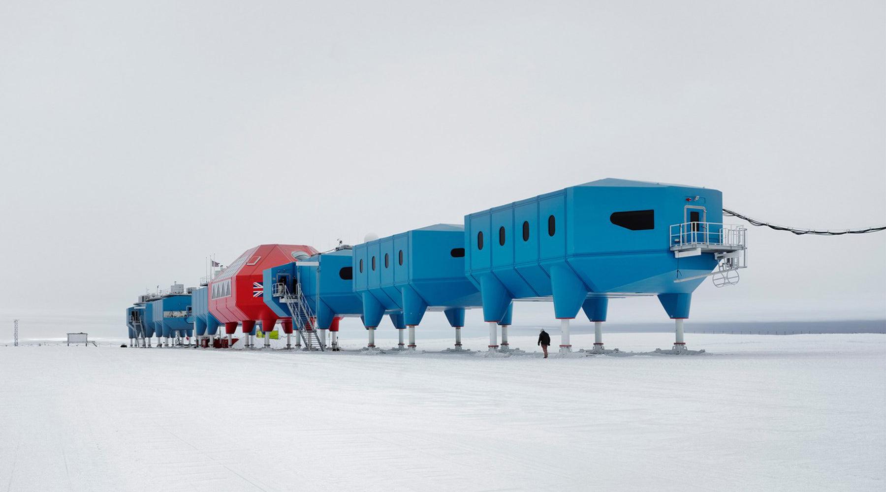 Scientists Race to Antarctica’s Thwaites Glacier to Decode Climate Tipping Point