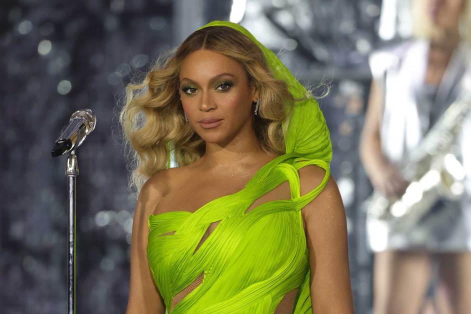 Beyoncé Reaches Billionaire Status, Joining Music Industry's Financial Elite