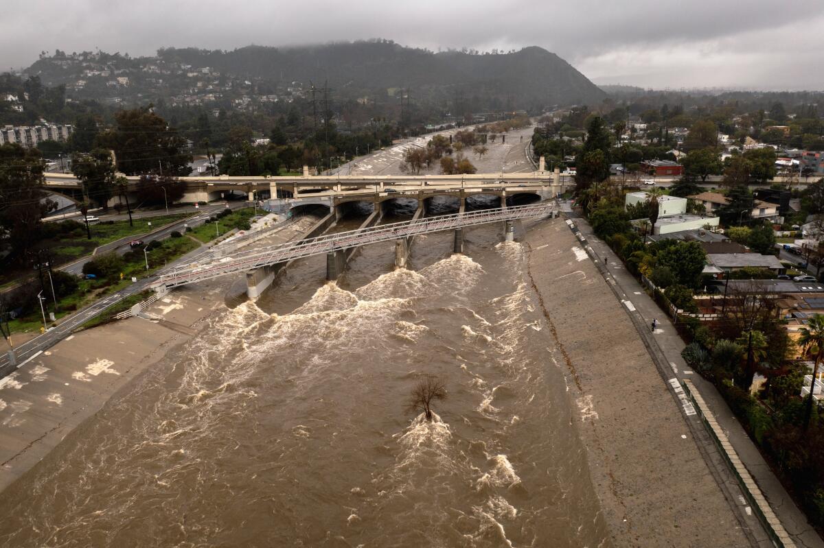 Storm to bring heavy rain to Southern California