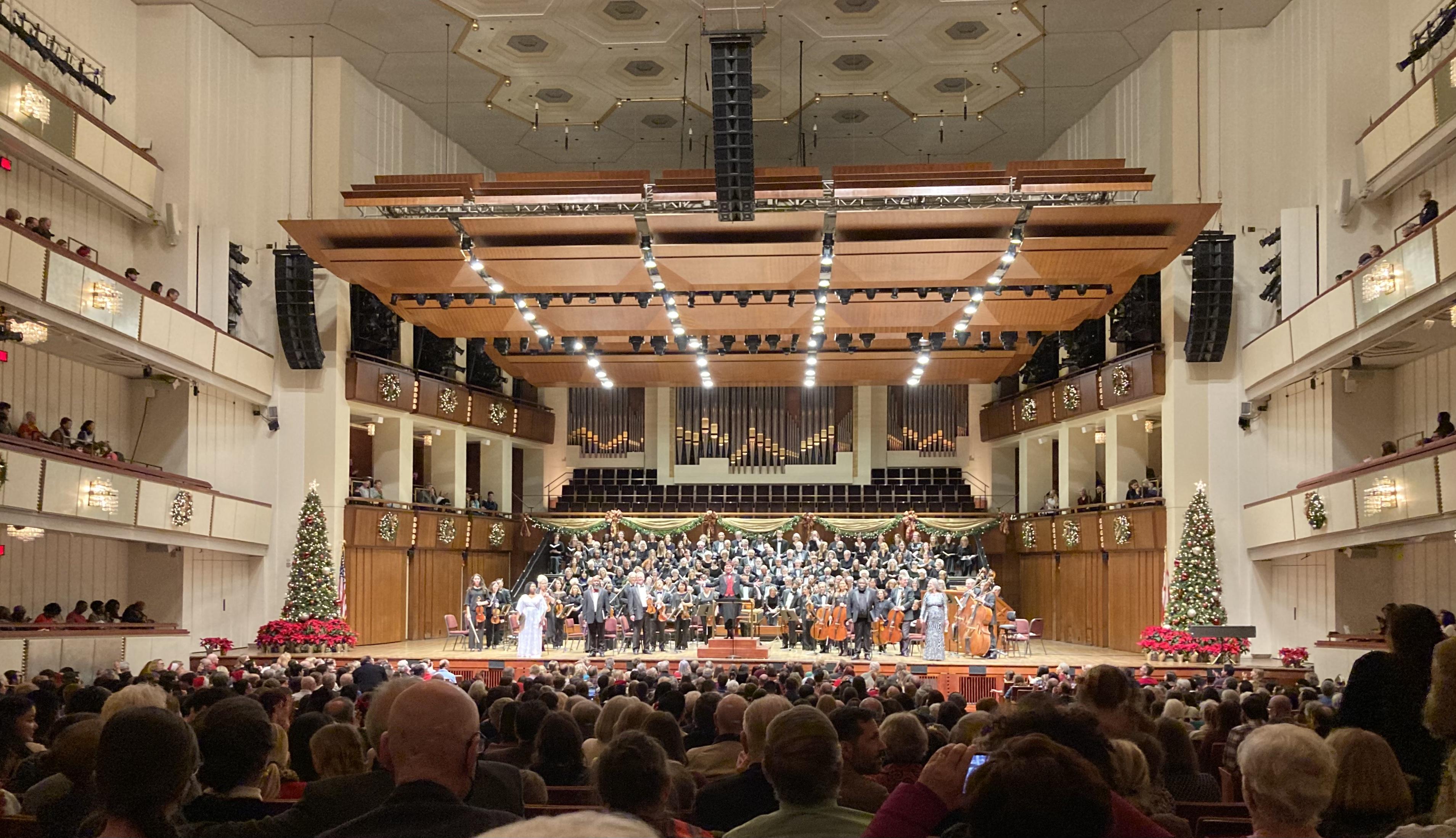 Kennedy Center in Crisis: Artists Bail After Trump Branding