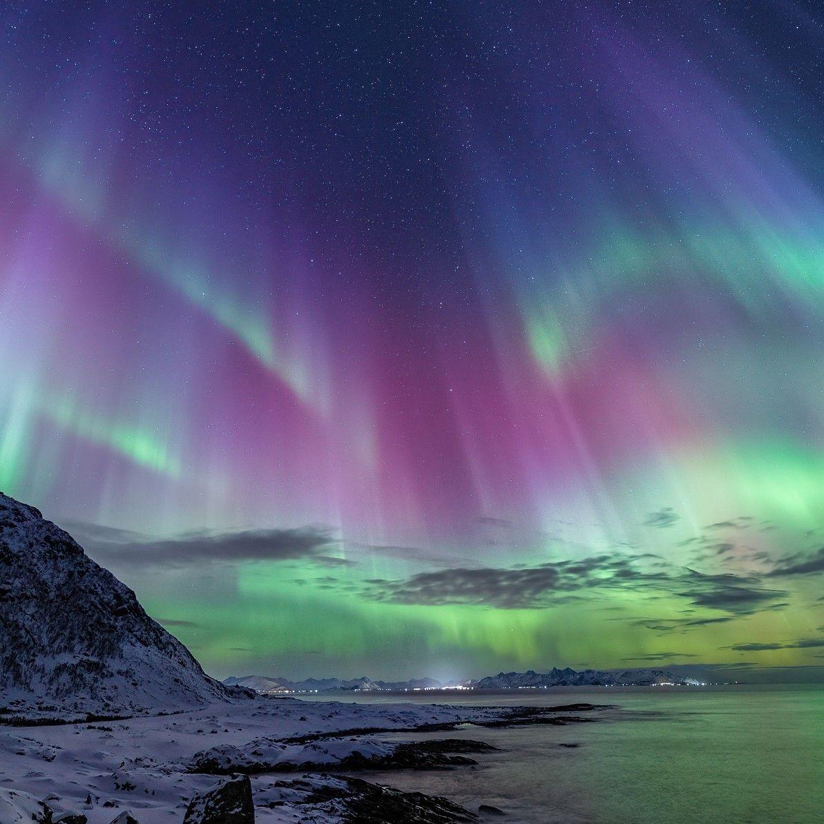 Massive Solar Storm Brings Northern Lights to 24 States