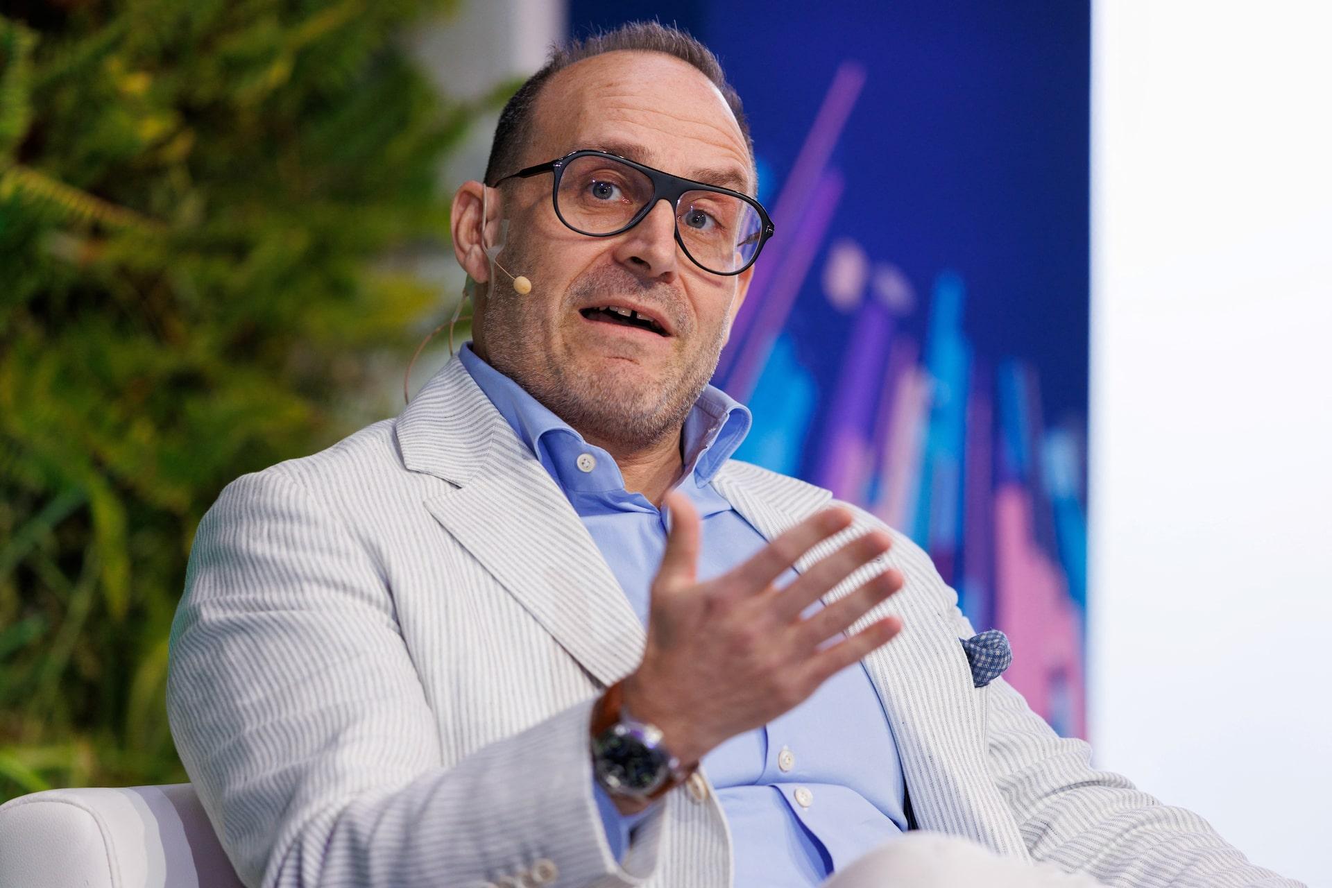 Saks Global Taps New CEO as Bankruptcy Whispers Swirl