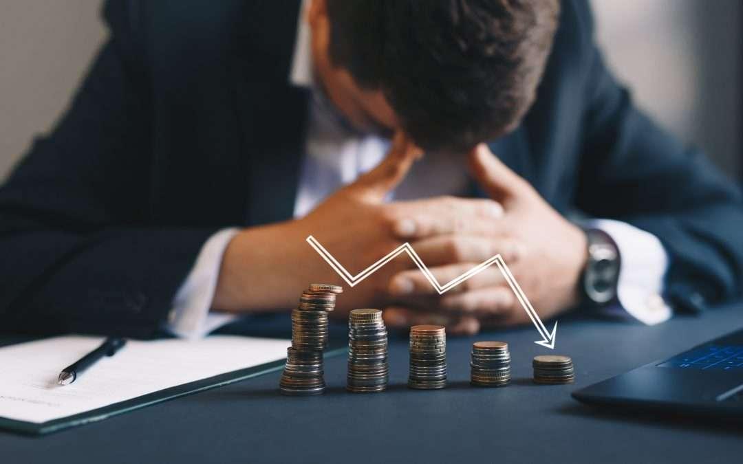 Saks Luxury Retailer Teeters on Brink of Bankruptcy: Can the Iconic Brand Recover?