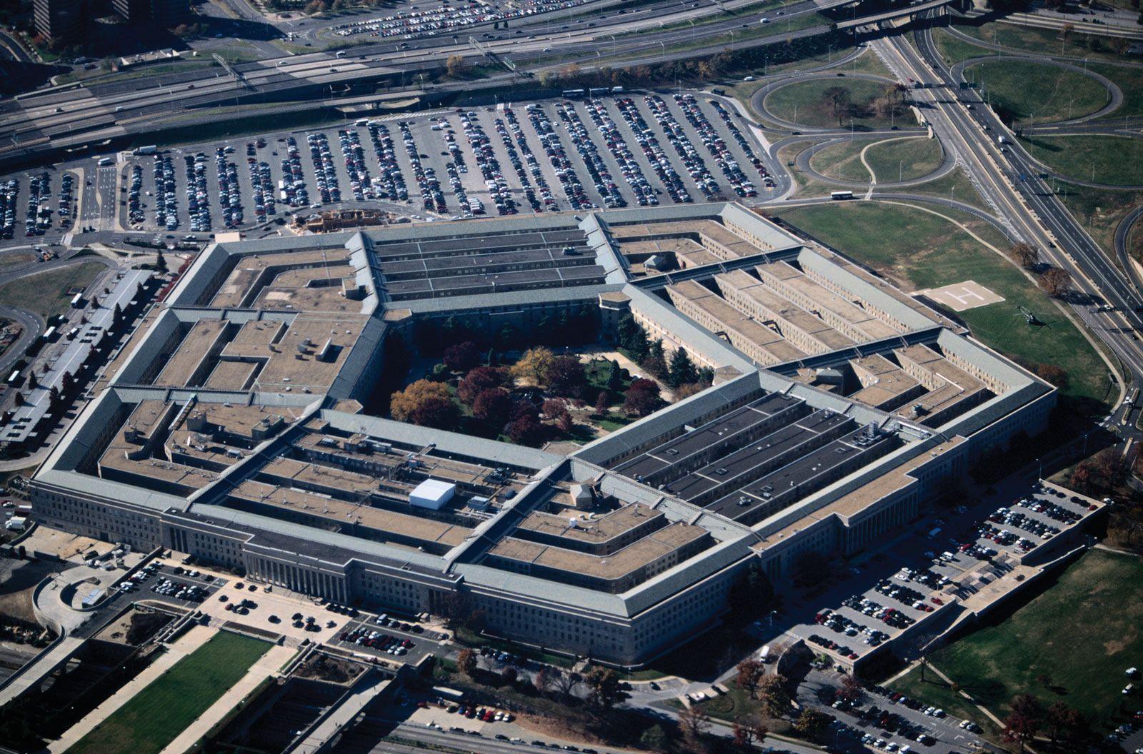 Sen. Mark Kelly Takes On Pentagon: A Battle for Accountability